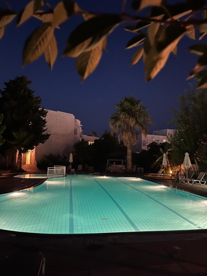 Theodorou Beach Hotel Apartments Psalidi  Zewnętrze zdjęcie